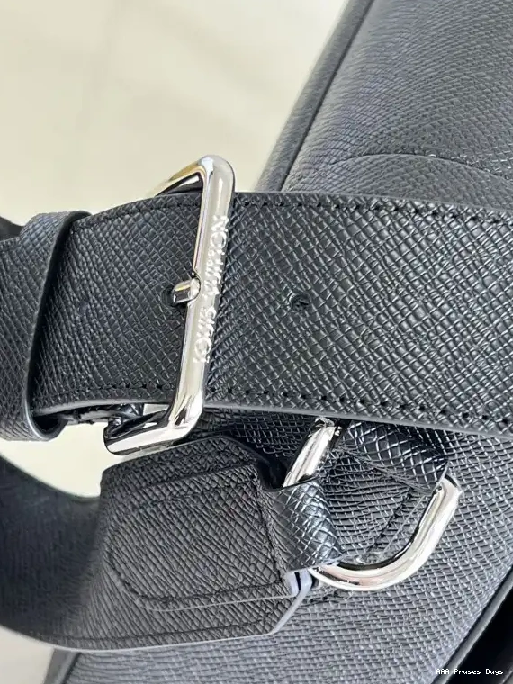 AAA Replica Ru LOUIS MESSENGER NEW FLAP VUITTON 0618